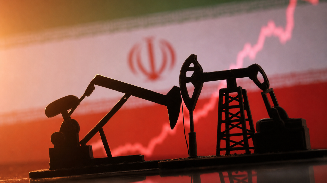 Pétrole: volatilité et stocks bas