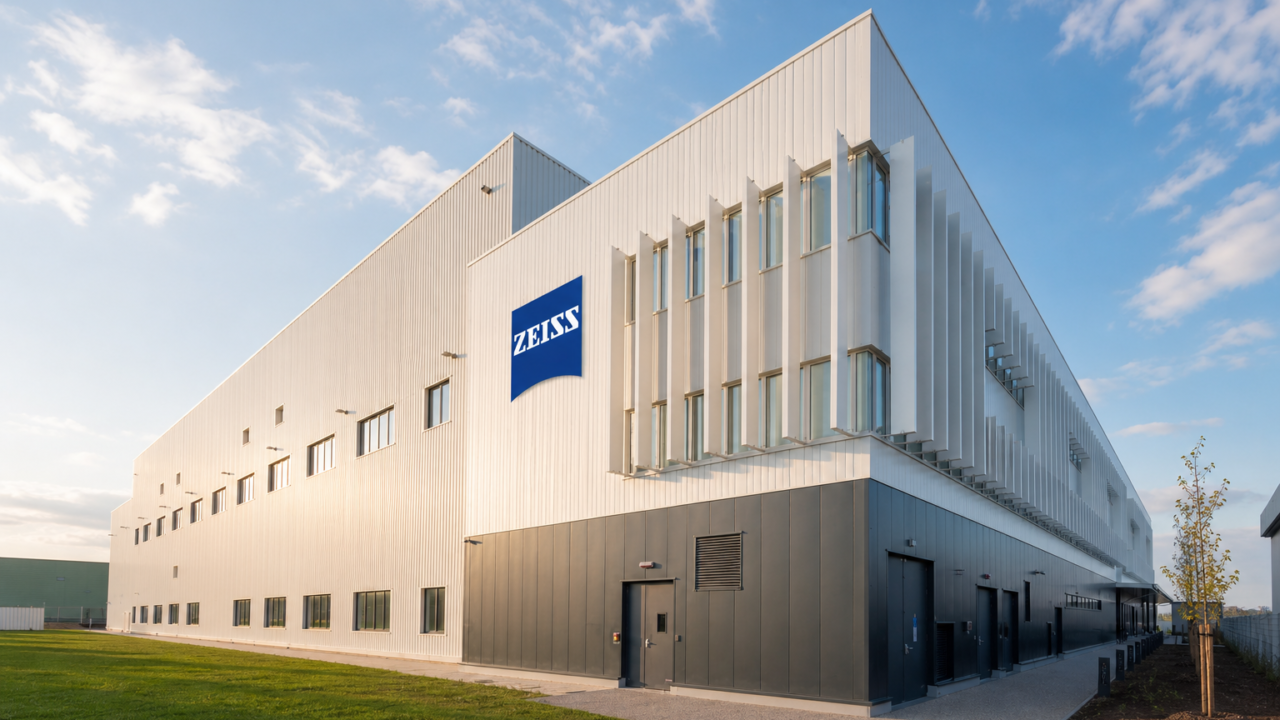 Usine Zeiss Meditec à Périgny