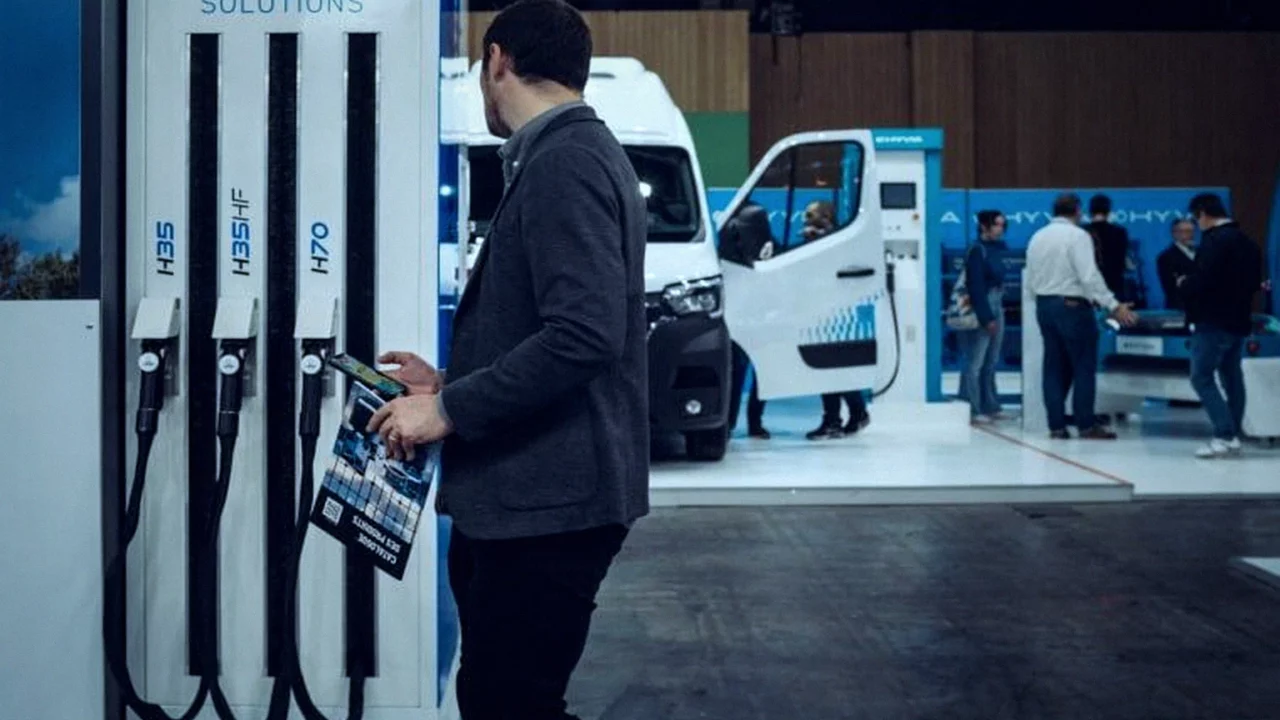 HRS hydrogen station at industry trade show